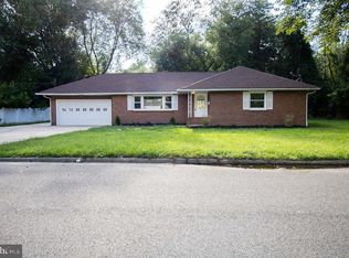 4 Thomas Ave, Berlin, NJ 08009