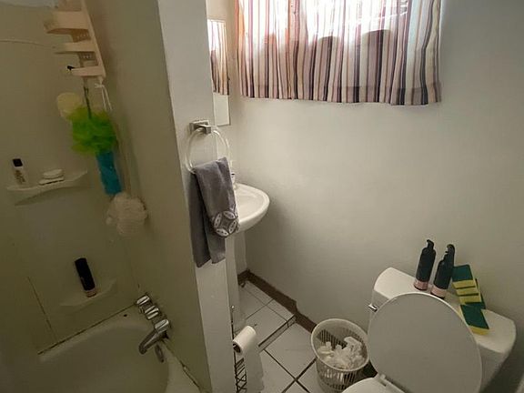 4th image of 3832 N Fairhill St