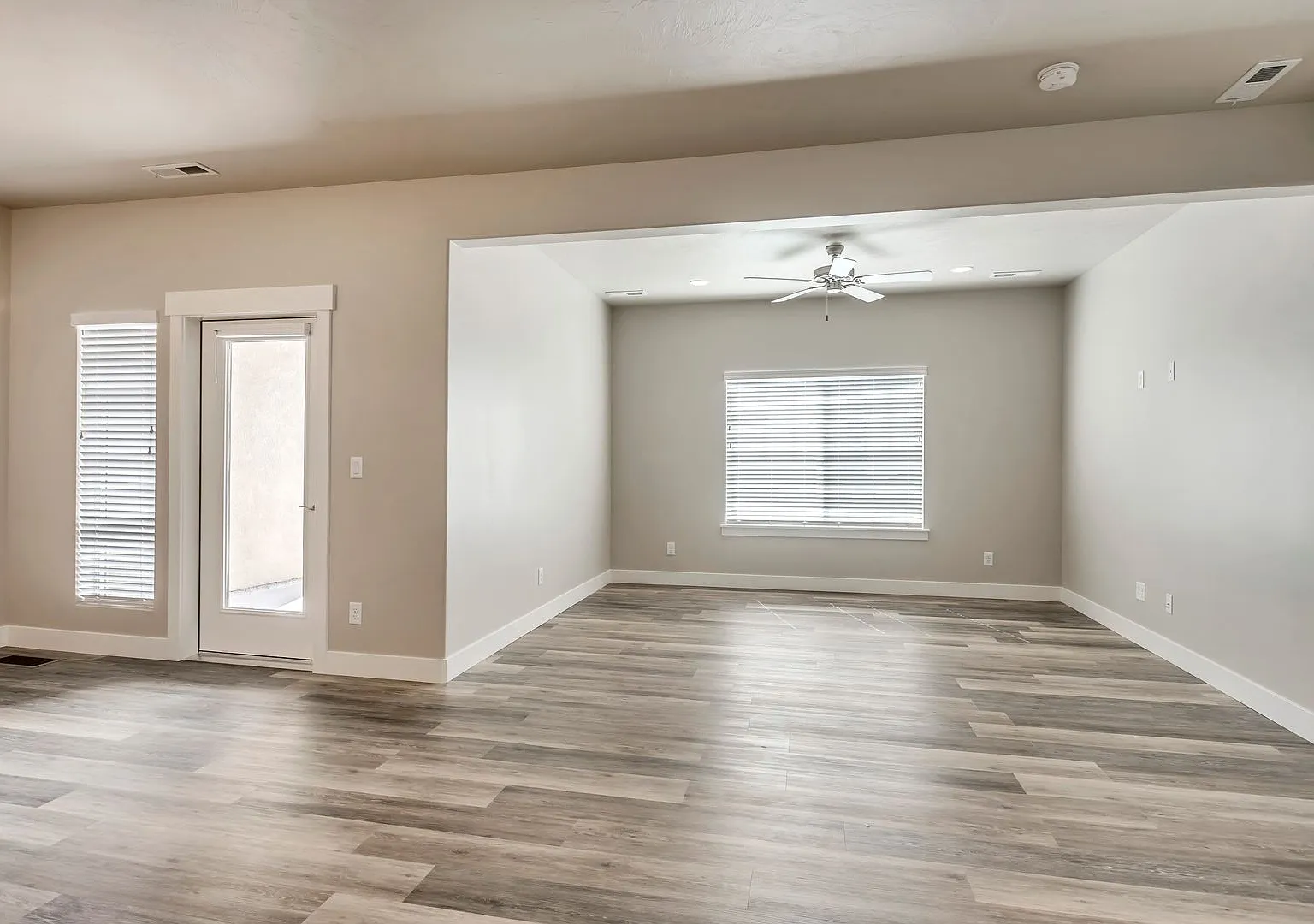 Gorgeous 3 Bed Townhome - Provo's Southeast Bench — Photo 1
