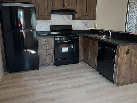 5th image of 33 Claroma St #38AR