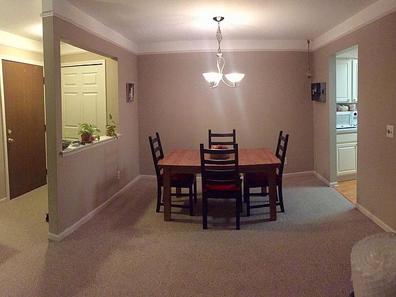 3rd image of 41900 Manor Park Dr APT 92