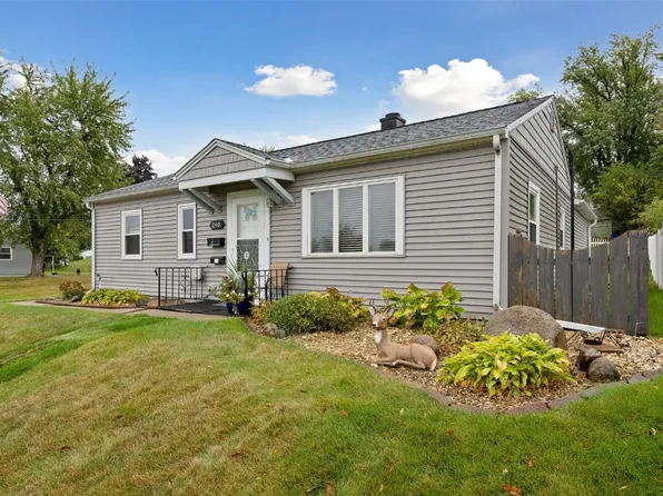 2401 8th Ave SW, Cedar Rapids, IA 52404