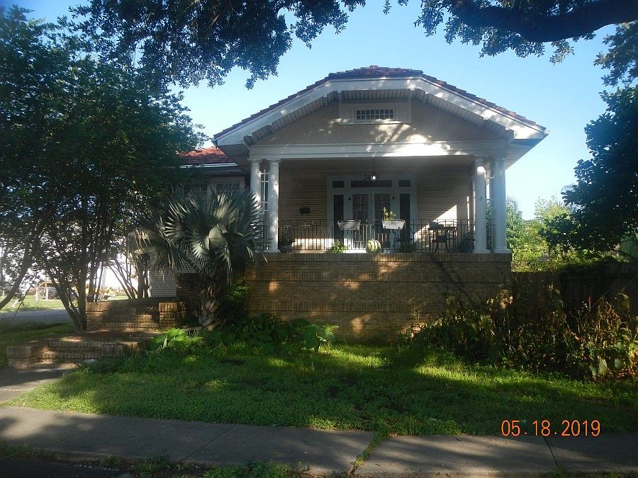1st image of 3439 S Broad St