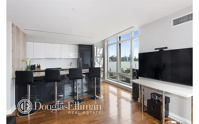 Rented by Douglas Elliman | media 28