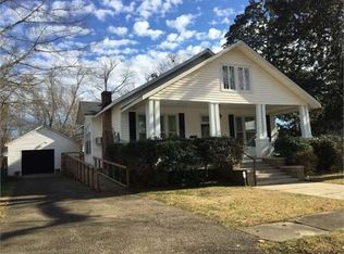 108 N Raymond St, Crystal Springs, MS 39059