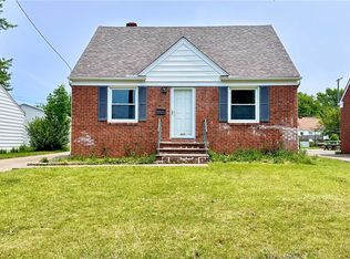 711 E 212th St, Euclid, OH 44119