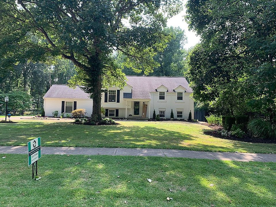 1st image of 298 Brentwood Dr