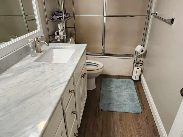 929 Shalimar Pointe Dr, Shalimar, FL 32579