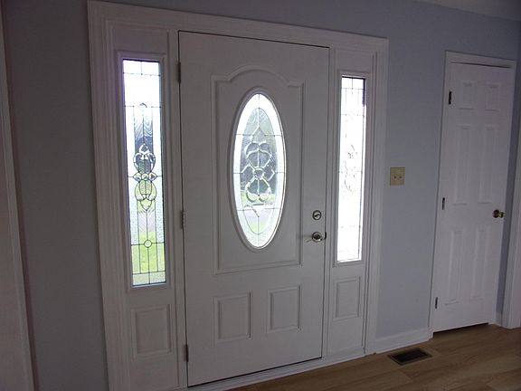 2nd image of 1100 Anita Ct
