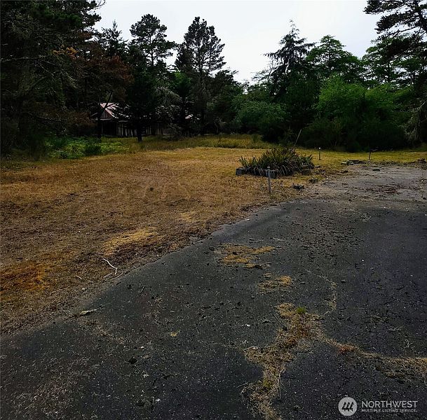 5th image of 715 S Forrest Street