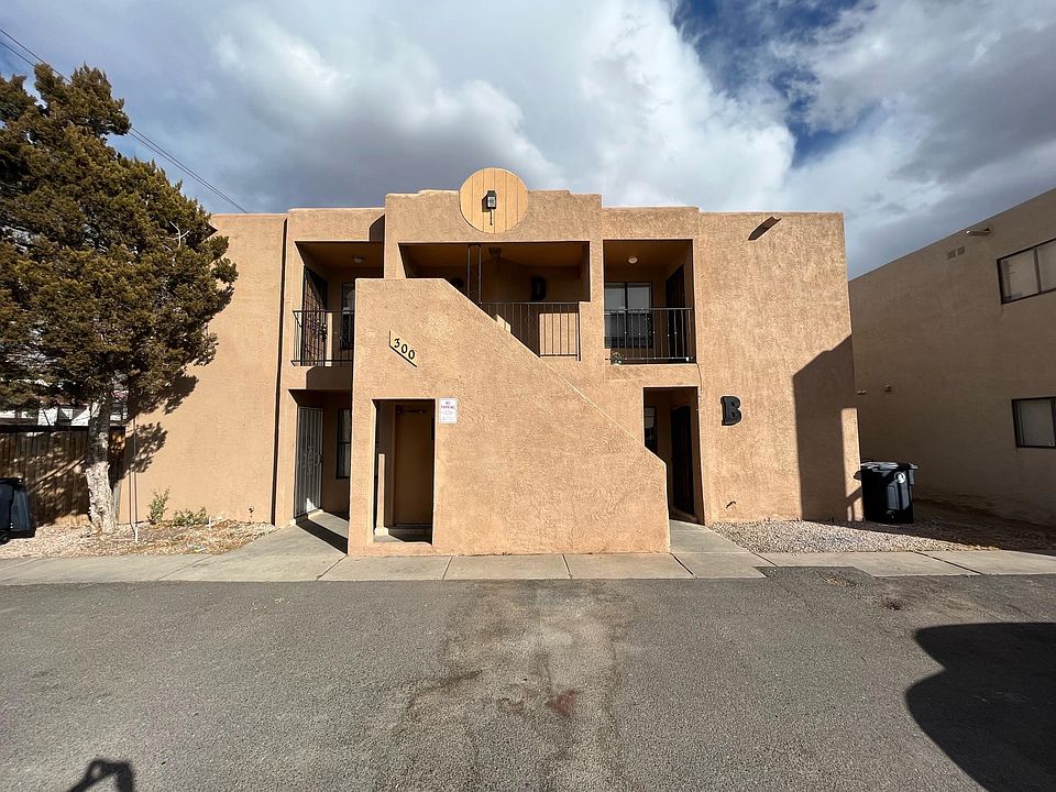 1st image of 300 Dunes Pl SE APT C
