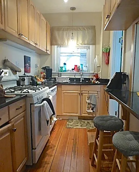 174 Winthrop Rd #2 — Photo 1