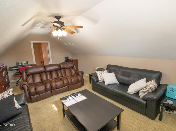 97 Wrights Mill Dr, Jackson, TN 38305