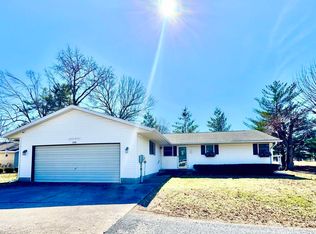 109 Jackson Ln, Energy, IL 62933