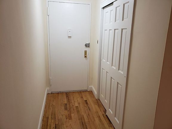 3rd image of 22289 Braddock Ave APT 6G