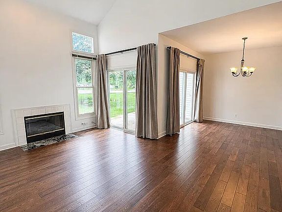 2nd image of 1241 Tennyson Ln #1803