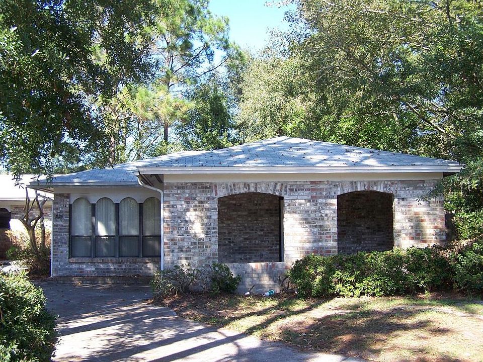 1st image of 8211 Cheryl Ann Ln