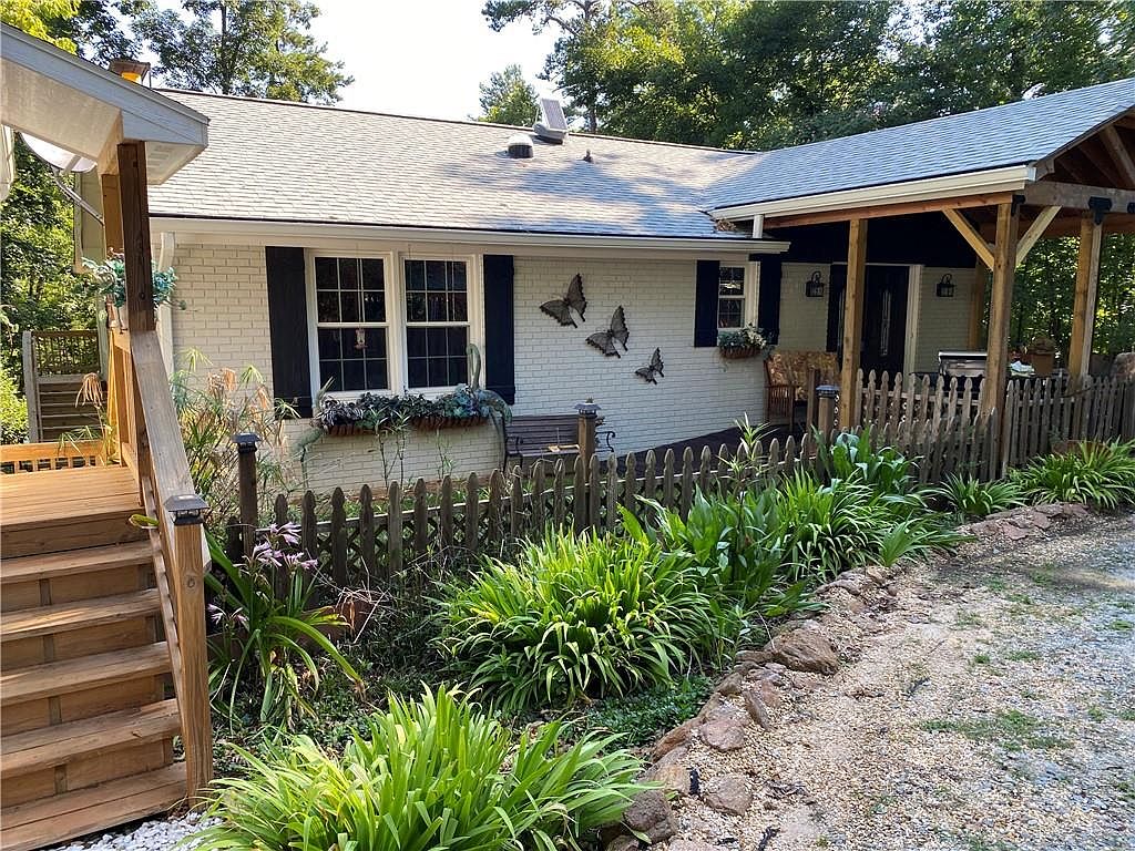 213 Friendship Dr, Hartwell, GA 30643 MLS 7087374 Zillow