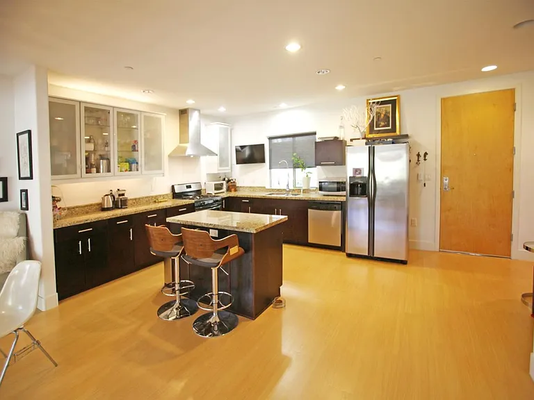 Granite countertops, kitchen island
