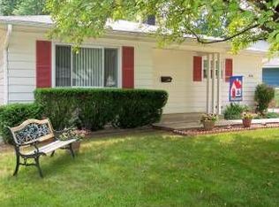 205 Albert Ter, Wheeling, IL 60090