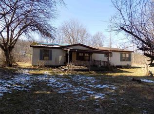 39 Fullingmill Rd, Mercer, PA 16137