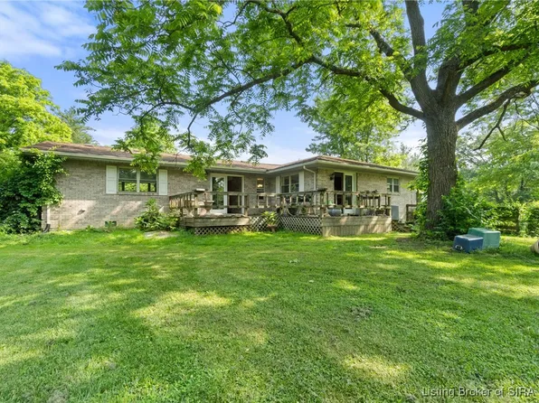 21214 Highway 31 N, Henryville, IN 47126