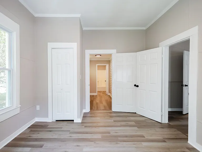 732 Williams St — Photo 35