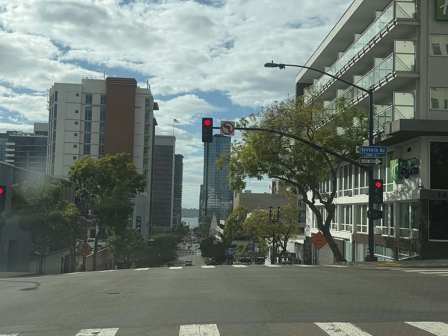 1 bed, 757 sqft, $2,999 — Photo 1