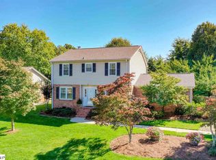 211 Hedgewood Ter, Greer, SC 29650