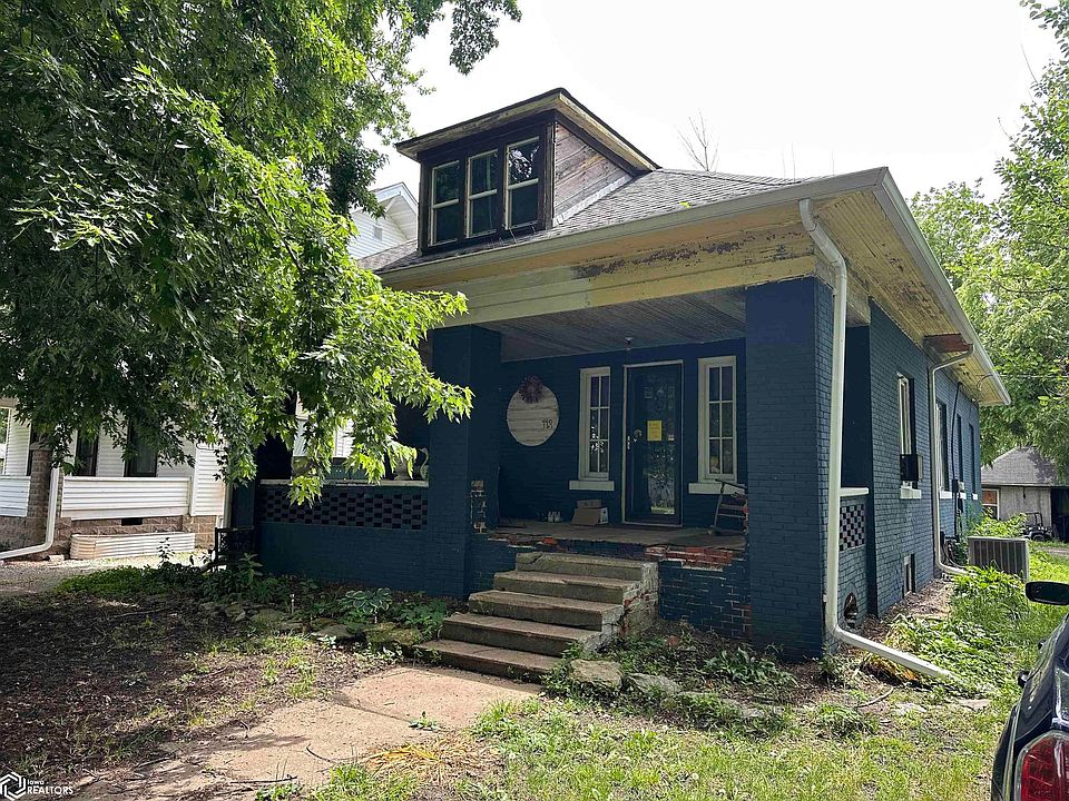 1st image of 113 Woodrow St