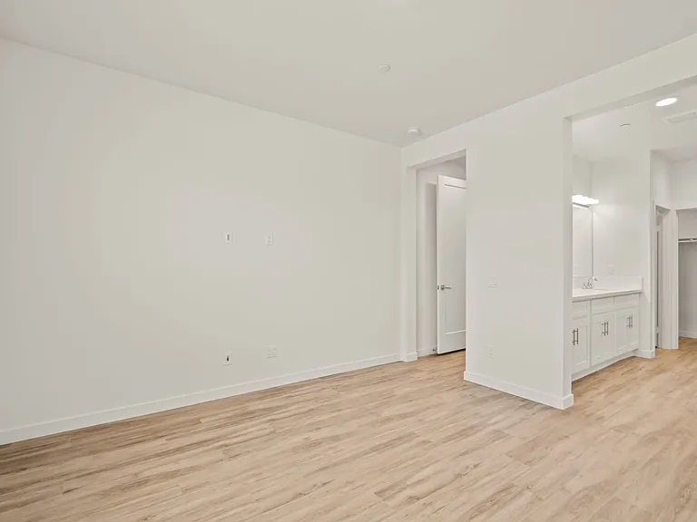 49120 Cochran Dr — Photo 11