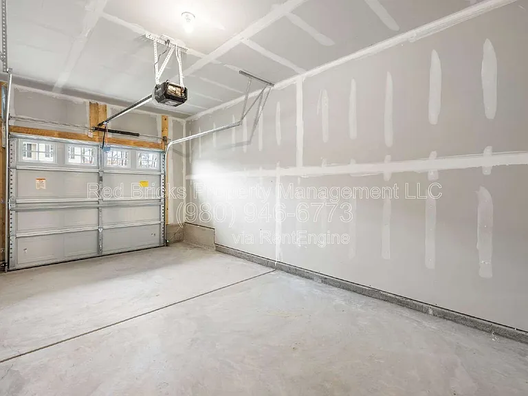 9128 Lowfalls Ln — Photo 18