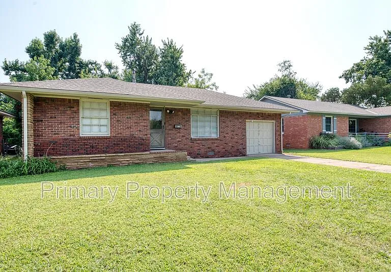 1722 Mattern Dr — Photo 1