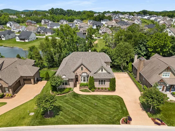 4062 Kings Camp Pass, Arrington, TN 37014