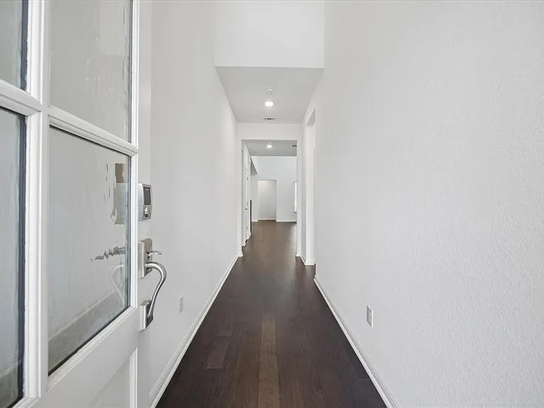 6407 Rounded Pebble Ln — Photo 2