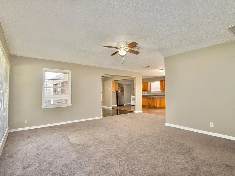 2109 Jeridona St — Photo 11