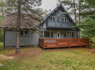 5941 Big Wolf Lake Rd, Lewiston, MI 49756