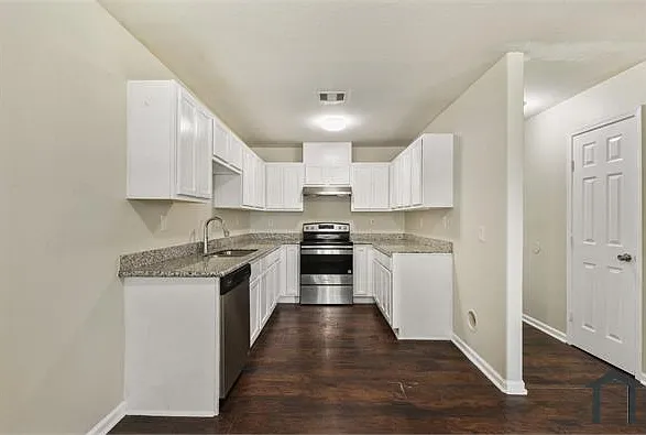 117 Craig St #A — Photo 9