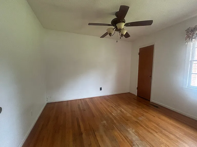 170 Highland Park Cir — Photo 6