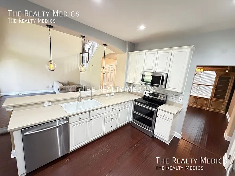 1565 The Oaks Blvd — Photo 16