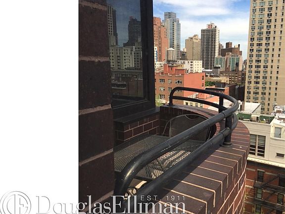 4th image of 455 E 86th St APT 11C