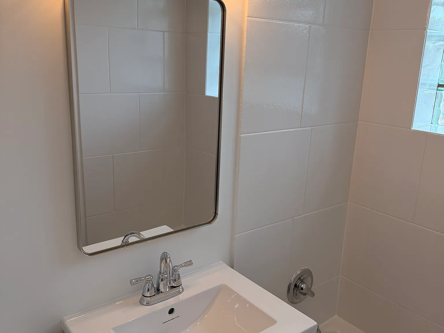 2 bed, 800 sqft, $1,800 — Photo 4