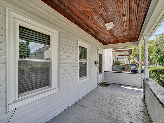 4th image of 9 Muller Ave