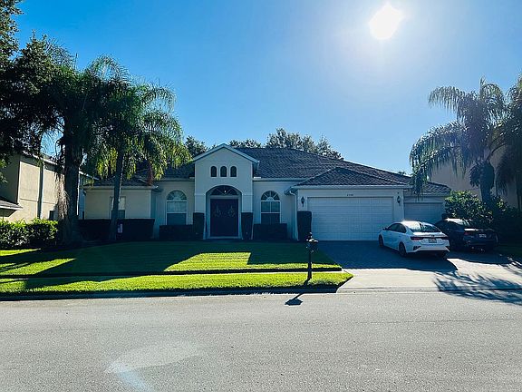 2nd image of 2308 Pesaro Cir