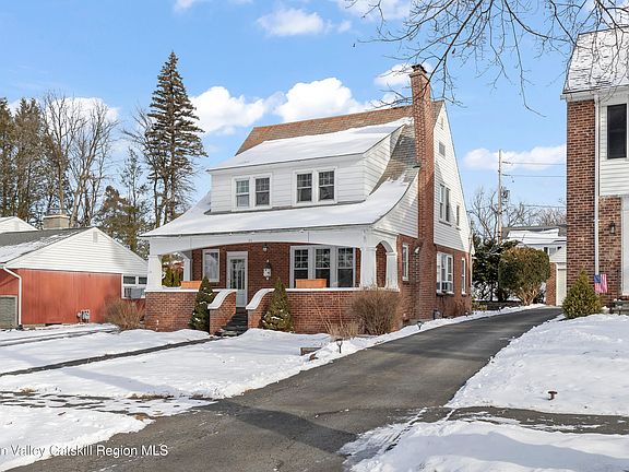 3rd image of 35 Highland Drive