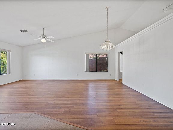 5th image of 1867 N Moorpark Pl