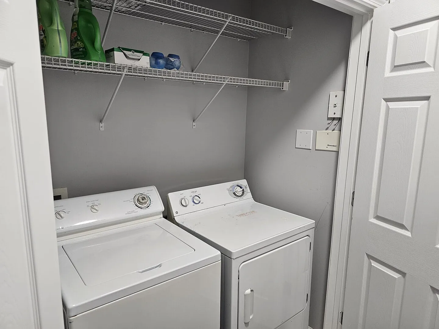 Modern 1BR/1BA Condo in Midtown Atlanta, Steps from Atlantic Station — Photo 2