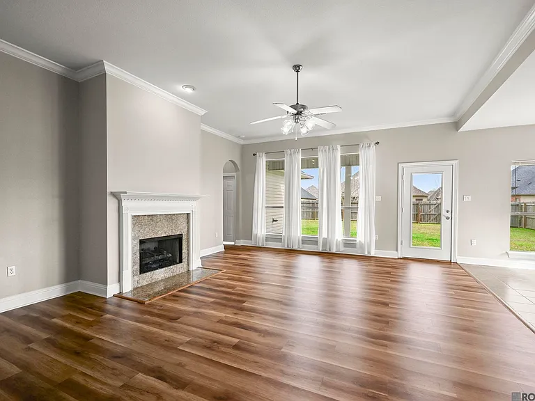 41206 Colonial Dr — Photo 10