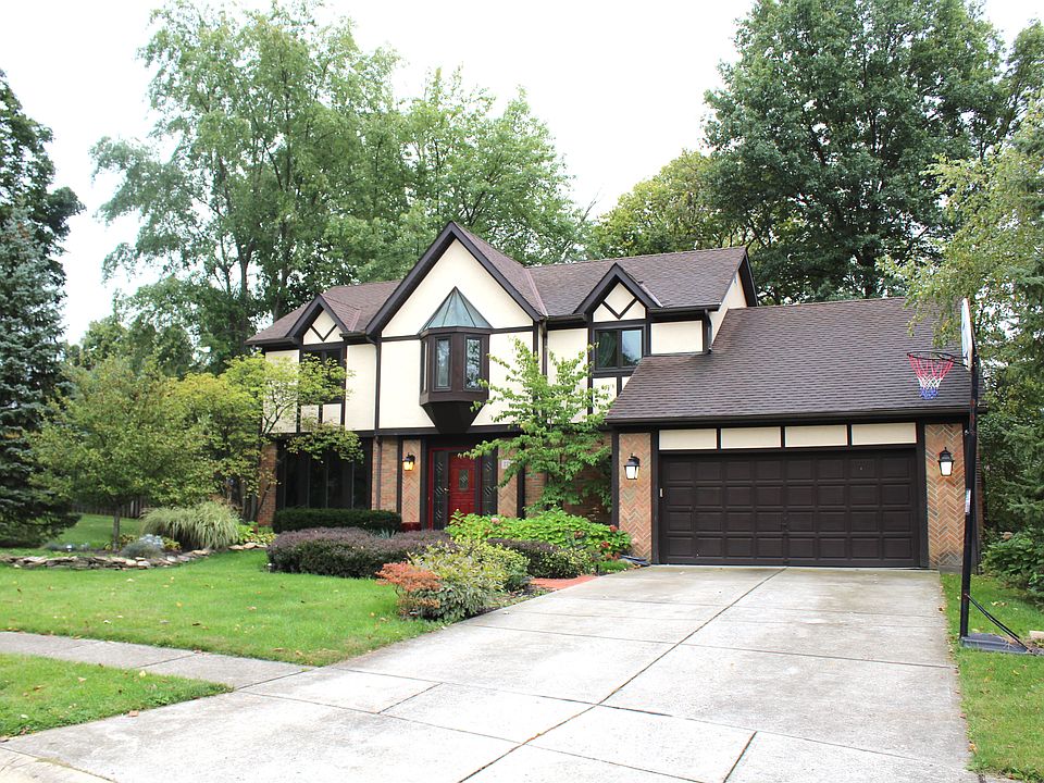 1st image of 775 Gulf Stream Ct