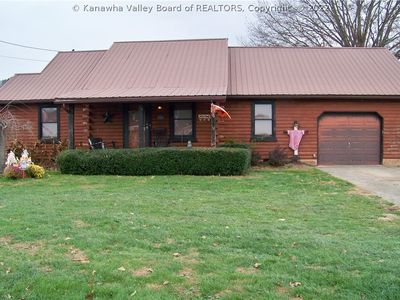 116 Roosevelt Blvd, Eleanor, WV, 25070